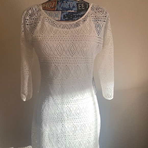 Express Dresses & Skirts - NWT Express White Lace Dress w/ Med Slip